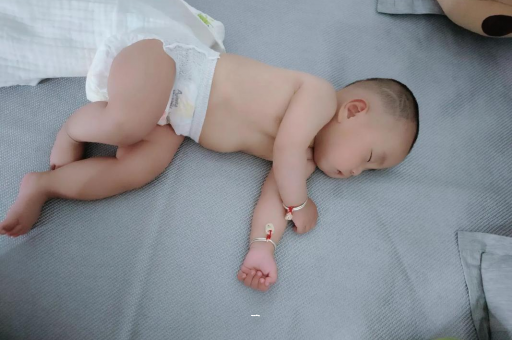 庄河怀孕肚子撑的难受
